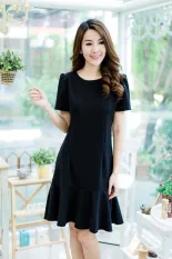 Fashionstory เดรสชายระบายผ้ายืดเกาหลีนิ่มเด้ง สีดำ