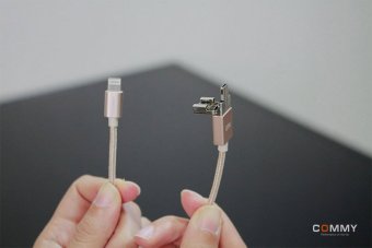 Commy สายชาร์จ OTG Data Cable 2 IN 1 (MICRO+USB) CHARGE & SYNCถ่ายข้อมูลโดยตรงจากIOS ไปยัง Android May 2018 - 4 Commy สายชาร์จ OTG Data Cable 2 IN 1 (MICRO+USB) CHARGE & SYNCถ่ายข้อมูลโดยตรงจากIOS ไปยัง Android - 4