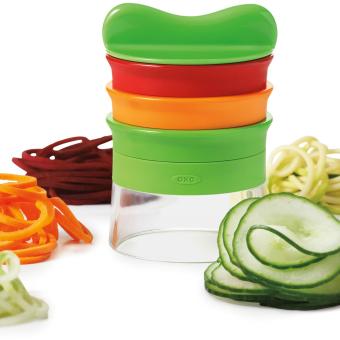 OXO 3-BLADE HAND HELD SPIRALIZER I ที่ทำผักเป็นเส้นสปาเกตตี้ 3-IN-1 OXO 3-BLADE HAND HELD SPIRALIZER I ที่ทำผักเป็นเส้นสปาเกตตี้ 3-IN-1