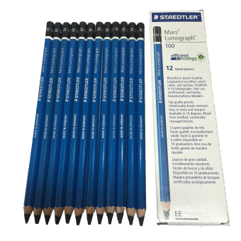 Staedtler ดินสอวาดภาพและแรเงา EE Lumograph (12แท่ง) Staedtler ดินสอวาดภาพและแรเงา EE Lumograph (12แท่ง)