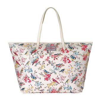 Cath Kidston กระเป๋าถือผู้หญิง Woman Fashion Canvas Waterproof bagLarge Trimmed Tote bag Cath Kidston กระเป๋าถือผู้หญิง Woman Fashion Canvas Waterproof bagLarge Trimmed Tote bag
