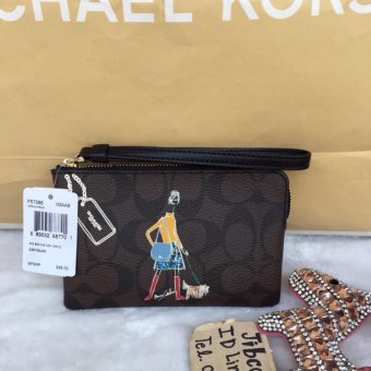 ขอเสนอ COACH 57586 BONNIE CASHIN CORNER ZIP WRISTLET BROWN BLACK ต้องการขาย COACH 57586 BONNIE CASHIN CORNER ZIP WRISTLET BROWN BLACK