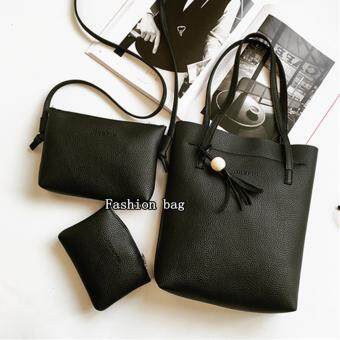 Fashion Bag กระเป๋าเป้ กระเป๋าสะพายข้างสีดำ