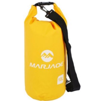 ราคา กระเป๋ากันน้ำ Tarpaulin waterproof drifting bag 10ลิตร (ส้ม) สามารถปกป้องสิ่งของในกระเป๋า ไม่ให้โดนน้ำ กันน้ำได้ แม้กระเป๋าสัมผัสน้ำ ในเวลาสั้นๆ เหมาะสำหรับผู้ที่มีโอกาสเสี่ยงโดนฝน